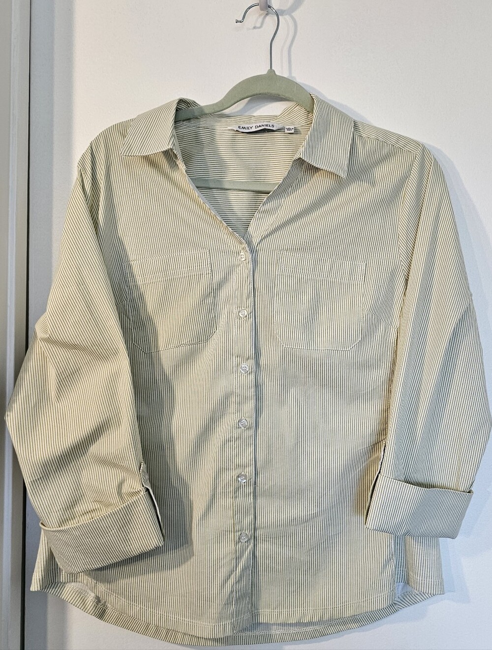 Emily Daniels Olive & Ivory Striped Fitted Shirt – Size XL